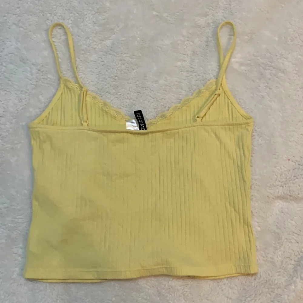 H&M Ribbed Tank Top - Picture 2 of 2